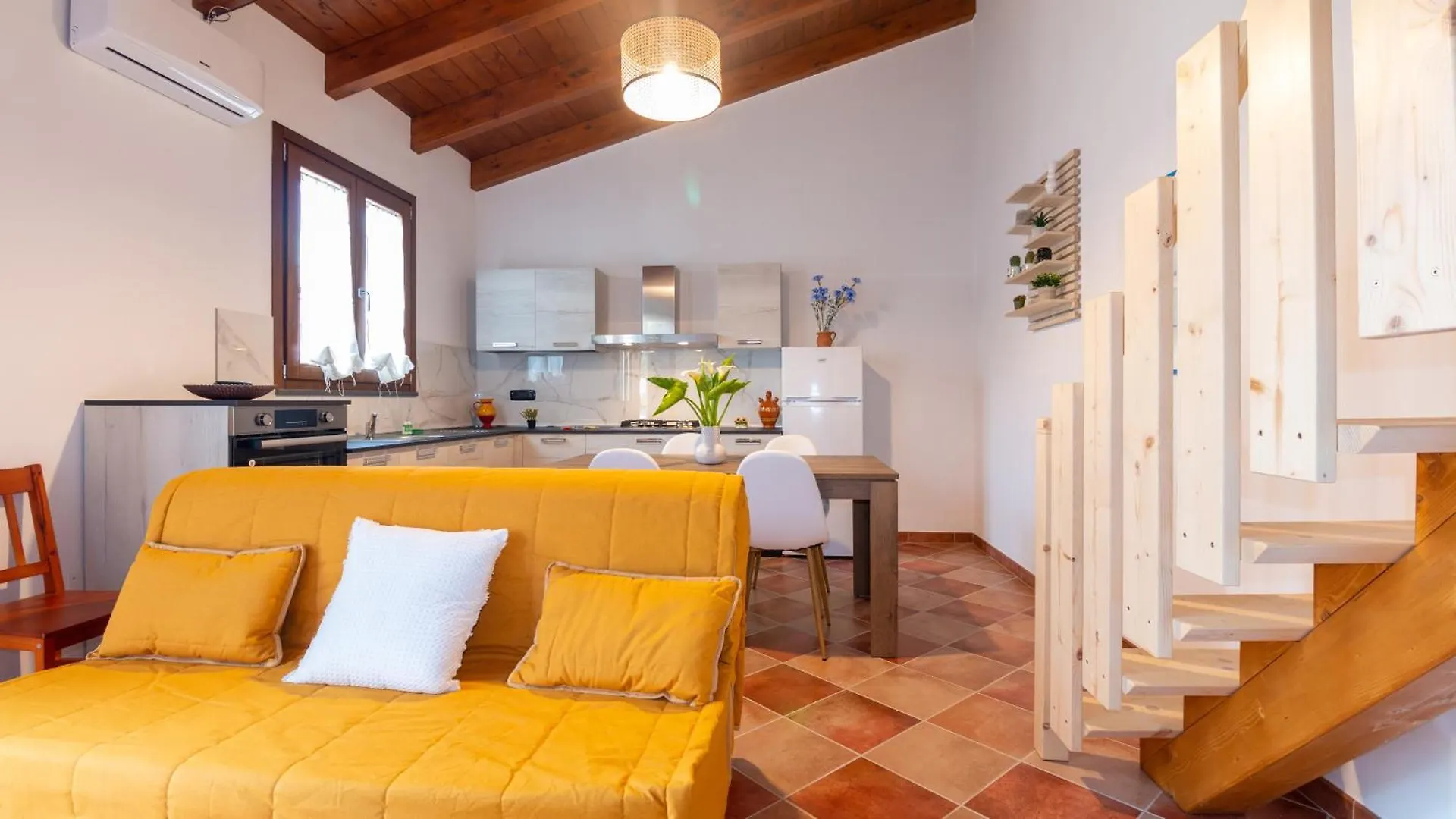 Sardinianworld - Domo Mea Apartment Càbras Italie